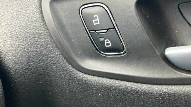 Ford Kuga 2.0 TDCi ST-Line 5dr 2WD Diesel Estate